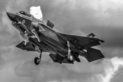 7EwEm51746957492.jpg